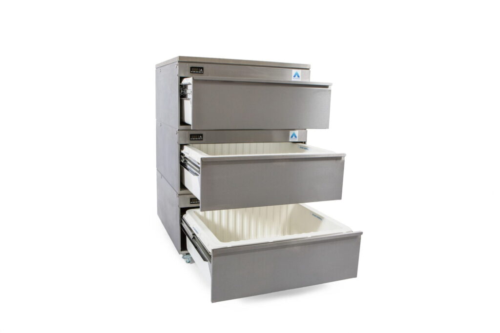 BULK STORAGE &ndash; THREE DRAWER &ndash; REAR ENGINE &ndash; VCR3 SERIES